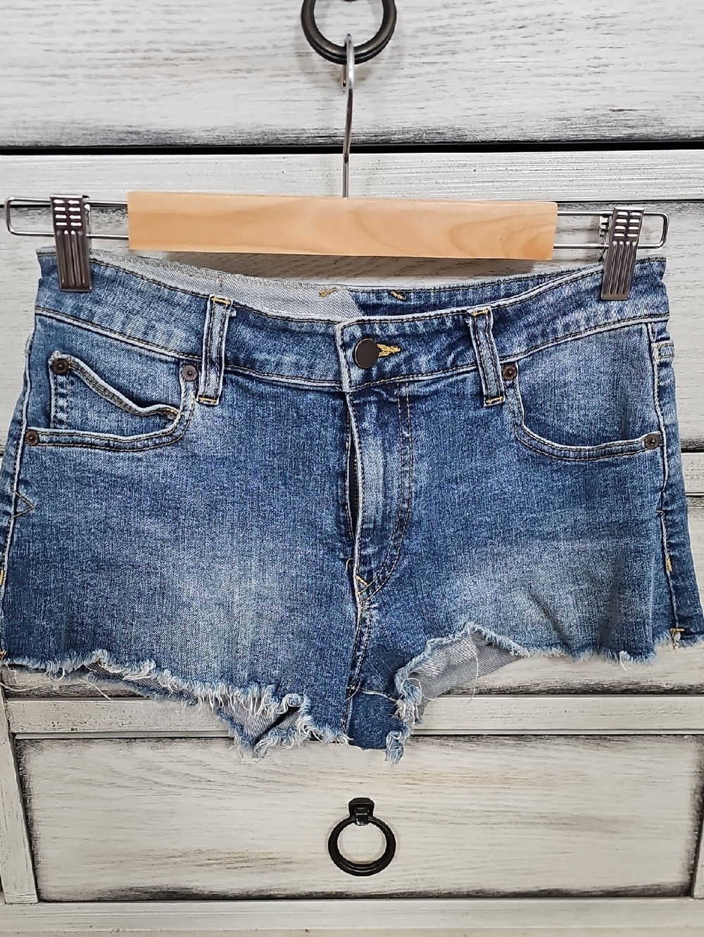 Volcom Stretch Denim Cutoff Women's Shorts - Size 26